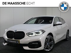 BMW 1-serie - 118i Executive Sport Line Automaat / LED / Live Cockpit Professional / Sportstoelen / Crui