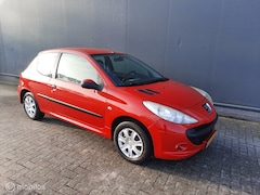 Peugeot 206 - 1.1 Accent