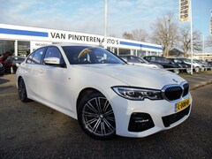BMW 3-serie - 320i Business Edition M sport (origineel Nederlands)