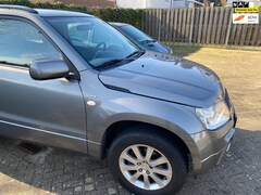 Suzuki Grand Vitara - 1.6-16V Exclusive 4x4 ZÉÉR MOOIE STAAT