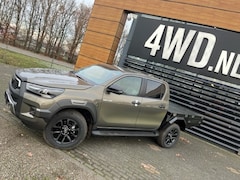 Toyota HiLux - 2.8 D-4D AUT 5 PERS DC CUSTOM MULTI CARGO EDITION 2025 V.A € 80.900 EXCL bedrijfsauto met