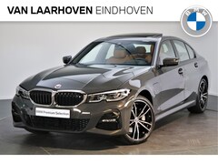 BMW 3-serie - 330e xDrive High Executive / M 50 Jahre uitvoering / Schuif-kanteldak / M Adaptief onderst