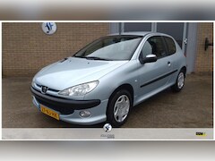 Peugeot 206 - 1.4 XR Challenge