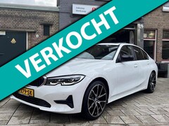BMW 3-serie - 320i High Executive Edition