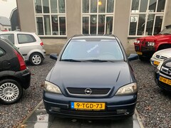 Opel Astra - 1.6-16V Njoy