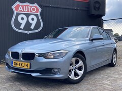 BMW 3-serie - 320d Efficient Dynamics Edition Executive NAVI / CRUISE / CLIMA / STOELVERWARMING