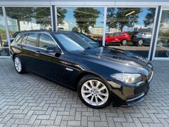 BMW 5-serie Touring - 518d M Sport Edition High Executive 50% deal 6.975, - ACTIE Automaat / Navi / Cruise / Lee