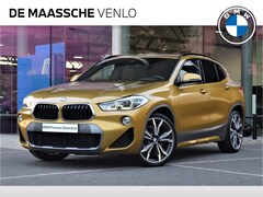 BMW X2 - xDrive20i High Executive M Sport Automaat / Panoramadak / Achteruitrijcamera / Sportstoele