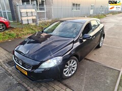 Volvo V40 - 1.6 D2|SCHADE|PANO|NAP|GOED ONDERHOUDEN|B2B OF EXPORT