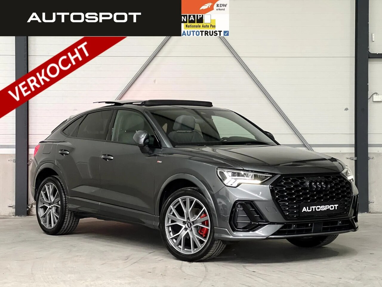 Audi Q3 Sportback 35 TFSI S Line Black Optik Pano ACC Leder 2020
