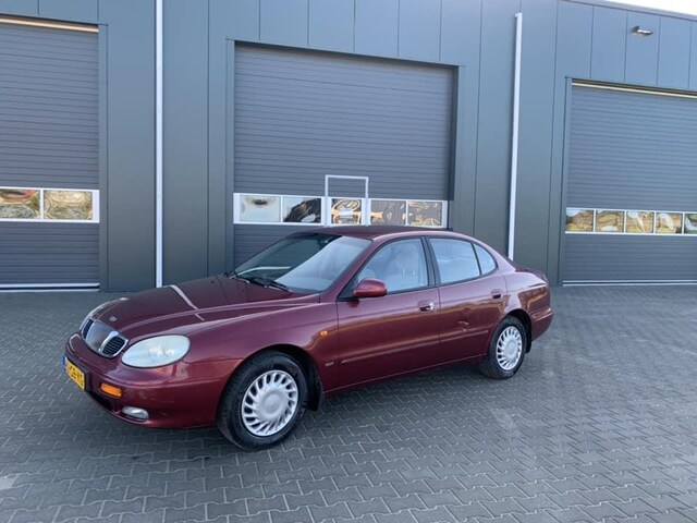 daewoo-leganza-2-0-16v-sx-airco-5-drs-nieuwe-apk.jpg