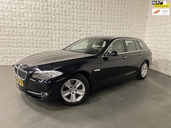 BMW 5-serie Touring - 528i High Executive AUTOMAAT/LEER/NAP