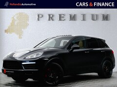 Porsche Cayenne - 4.8 Turbo S 551pk (panodak, stoelventilatie, bose, matrix, carbon, alcantara hemel)
