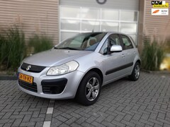 Suzuki SX4 - | 1.6 Comfort | Lage km | Airco |