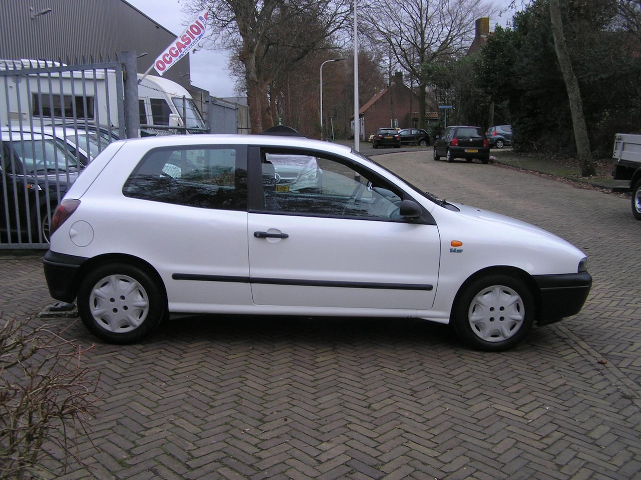 fiat-bravo-1-4-12v-s-67-d-km-nap-sturbekr-nieuwe-apk-bij-af-levering.jpg