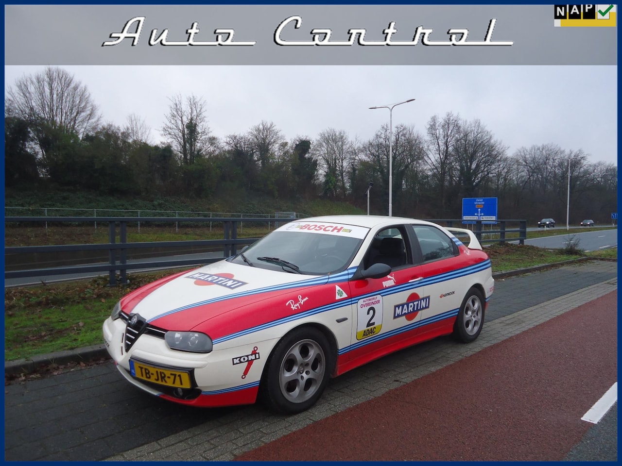 Alfa Romeo 156 - 1.8-16V T.S. Bianco Polare Martini replica - AutoWereld.nl