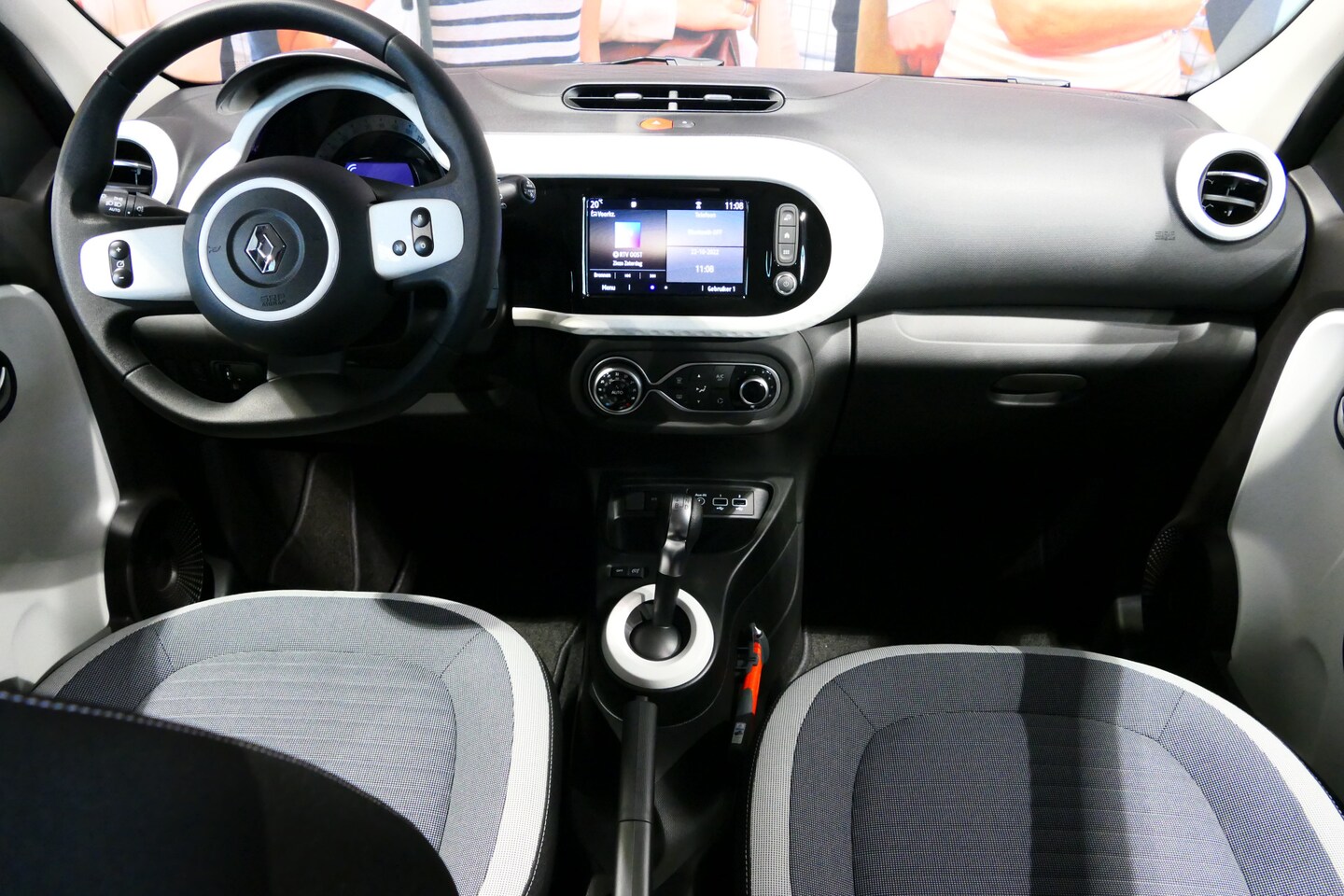 Renault Twingo Z.E. ETECH Electric R80 Equilibre stoelverwarming