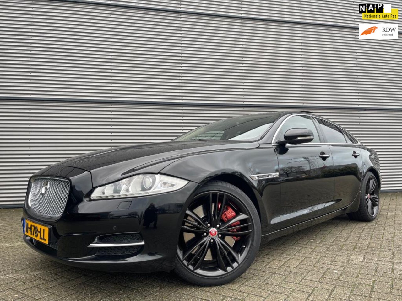 Jaguar XJ - 5.0 V8 SC Supersport 510 PK Aut. Pano // Bowers Wilkins - AutoWereld.nl