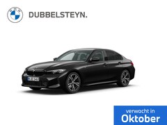 BMW 3-serie - Sedan 318i M-Sport | 18'' | Camera | Getint glas | Stoelverwarming | Hooggl. Shadow | HiFi
