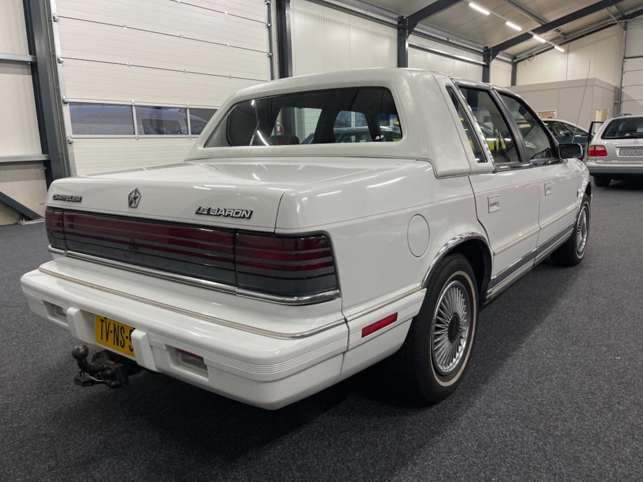 chrysler-lebaron-3-0i-v6-uniek-youngtimer.jpg