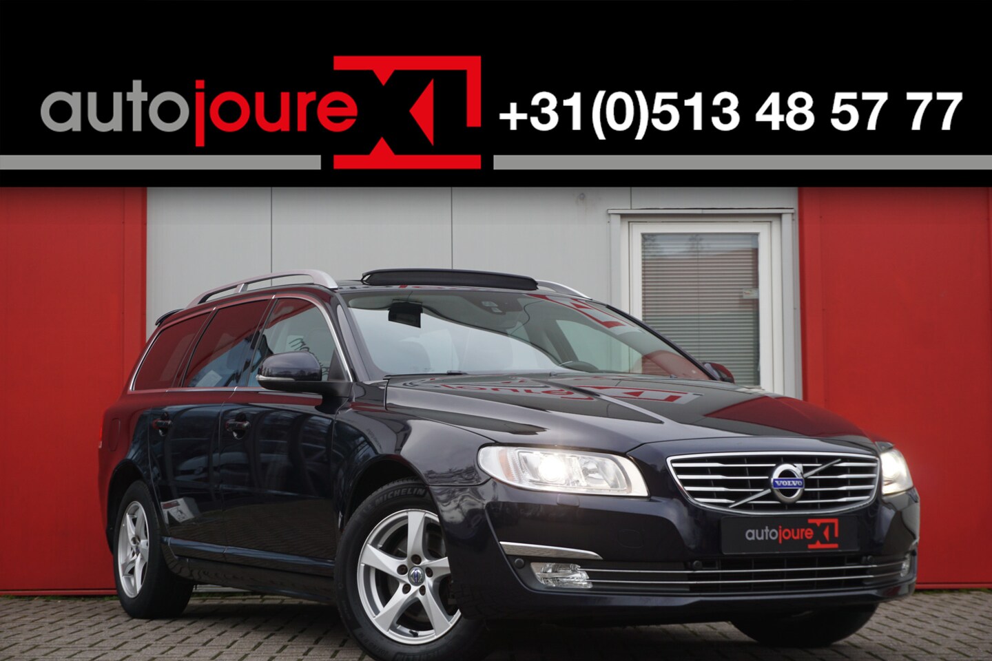Volvo V70 - 2.0 D4 Polar+ Inscription | Export | Schuifdak | Leder | Stoelventilatie | Xenon | - AutoWereld.nl