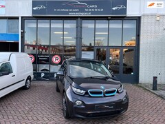 BMW i3 - 22 kWh LEER GROTE NAVI PANO WARMTE POMP DEALER ONDERHOUDEN