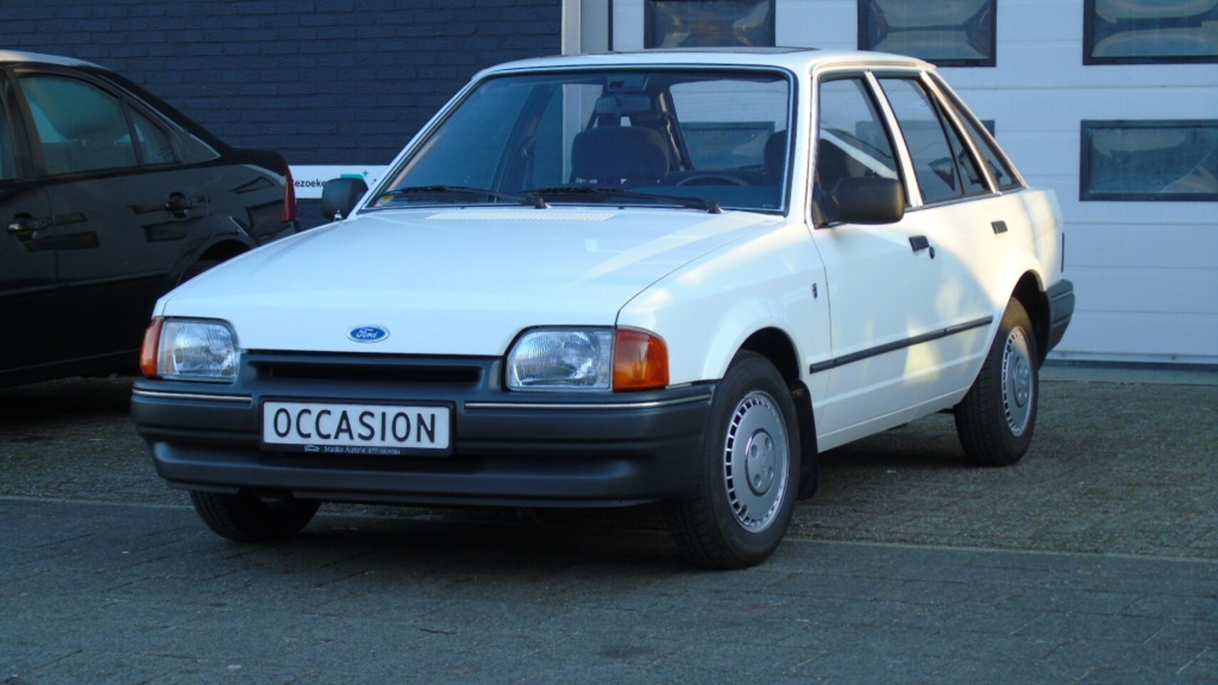 ford-escort-1-6-ghia-1-6-ghia.jpg