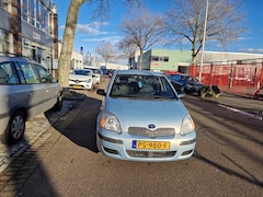 Toyota Yaris - 1.0 VVT-i Terra