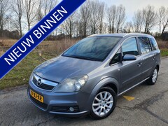 Opel Zafira - 1.8 Executive