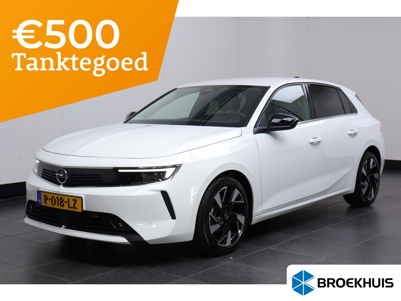 Opel Astra - 1.2 T. 130 pk 5drs Elegance / Navigatie / LED / 17"LMV / Winterpakket / Camera / ECC / Ble - AutoWereld.nl