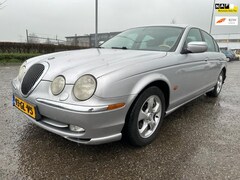 Jaguar S-type - 3.0 Executive AUT. CLIM. BJ 1-2001 APK 2-2023 NL AUTO