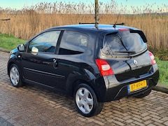 Renault Twingo - 1.2-16V Dynamique