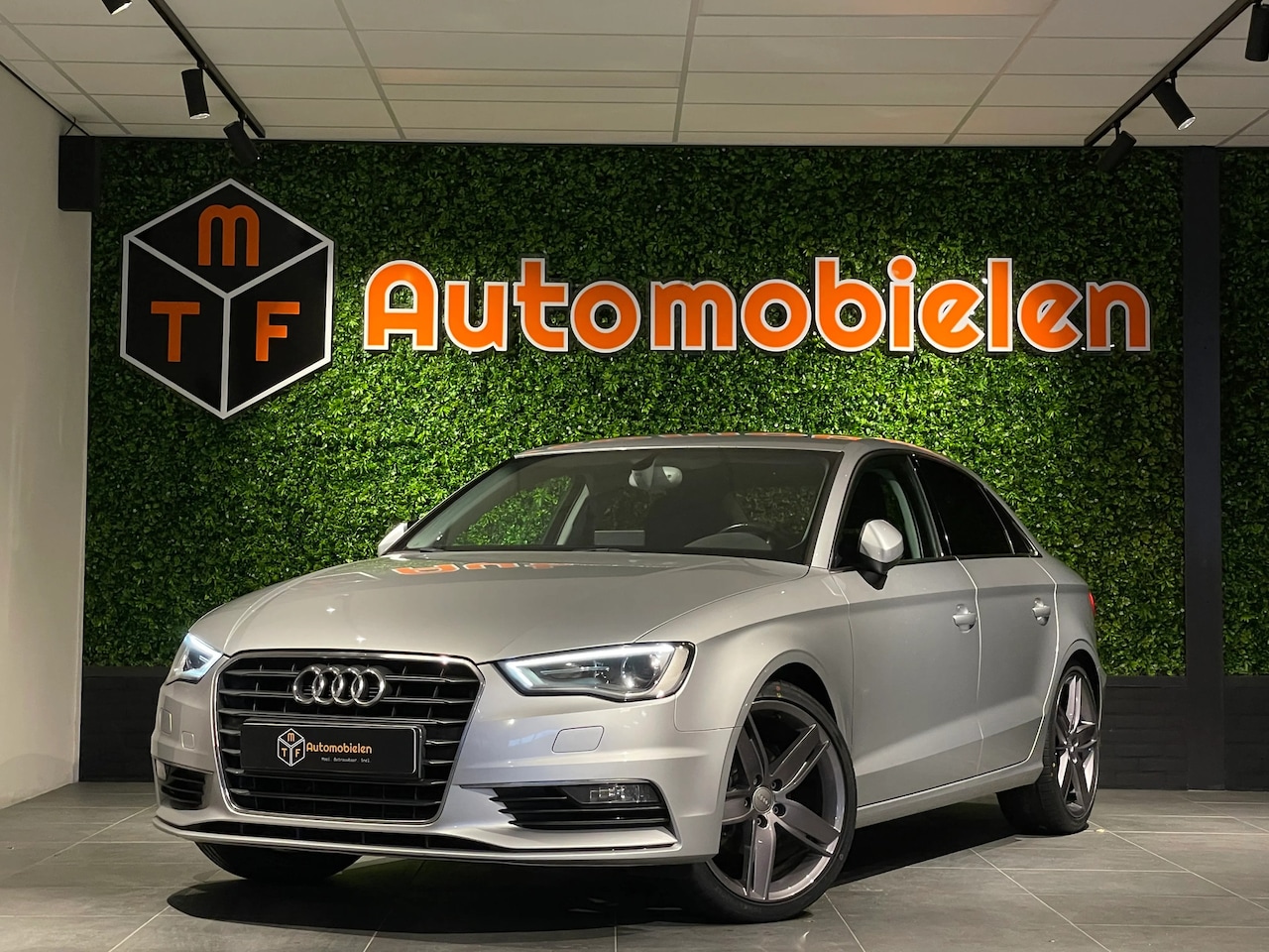 Audi A3 Limousine - 1.4 TFSI COD 140pk Pro Line S - AutoWereld.nl