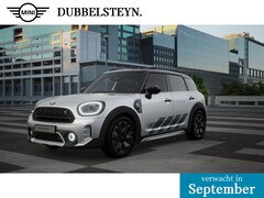 MINI Countryman - Cooper S E ALL4 Untamed Edition | Premium Go Pack | Extra getint glas achter |
