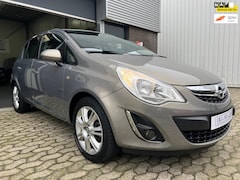 Opel Corsa - 1.2-16V Edition //AIRCO//SPORTVELGEN ''16''INCH/5DRS