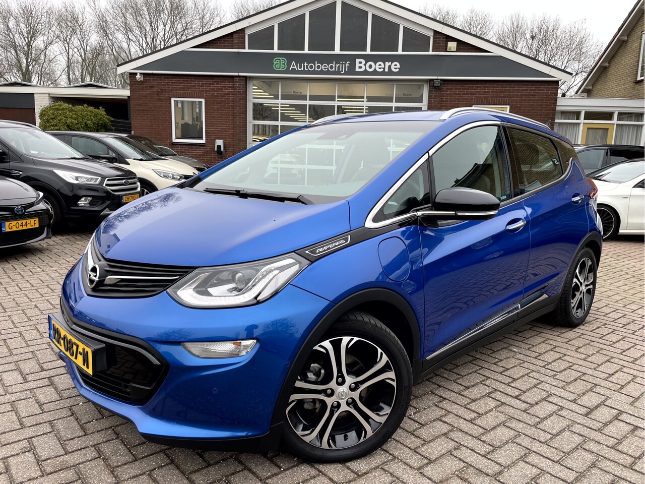 Opel Ampera-e - Launch executive 60 kWh Incl. BTW, Leer, Camera, Stoelverwarming - AutoWereld.nl