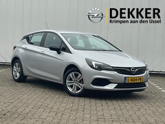 Opel Astra - 1.2 Turbo Edition met Navigatie, Parkeersensoren, Nieuwstaat