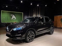Nissan Qashqai - 1.2 N-Connecta LED|360Camera|Panodak|Keyles|Trekhaak Zwart