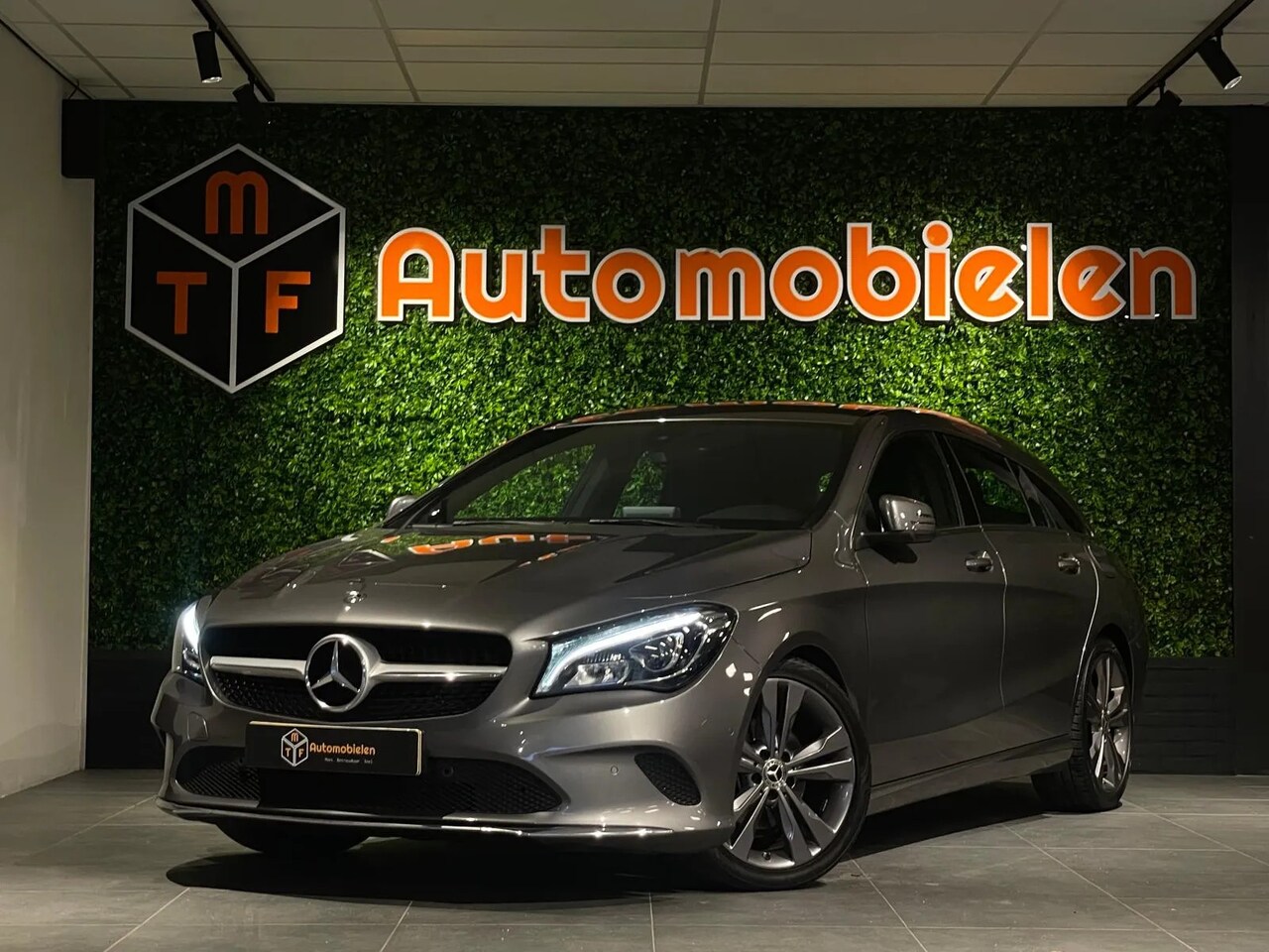 Mercedes-Benz CLA-klasse Shooting Brake - 180 Business Solution AMG 180 Business Solution AMG - AutoWereld.nl