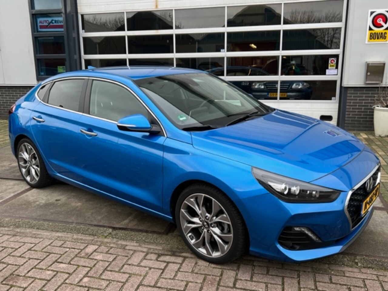 hyundai-i30-fastback-1-4-t-gdi-140pk-7-dct-premium-fastback.jpg