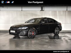 BMW 5-serie - Sedan 520e High Executive M-Sport Schuifdak Laserlight