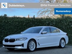 BMW 5-serie - Sedan 530e | Luxury Line | 2022 | Park ass. | HiFi | Driving ass. Prof | Adapt. onderstel