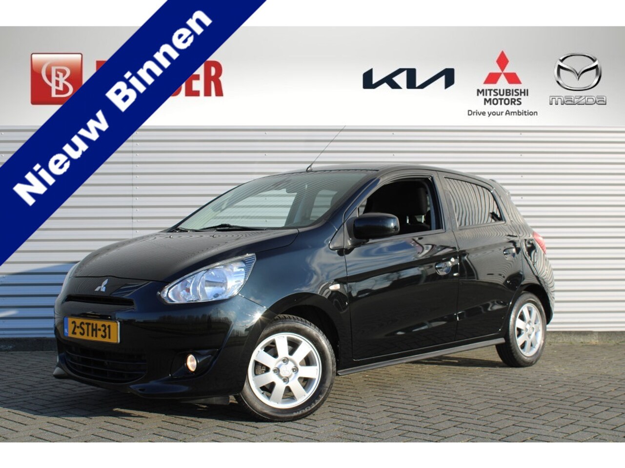 Mitsubishi Space Star - 1.2 Invite | Airco | Centrale deurvergrendeling | Automaat | 14" LM | - AutoWereld.nl