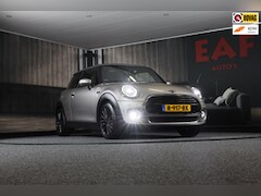 MINI Cooper - 1.5 Chili / AUT / FACELIFT / Navi / Ecc / Elek Pakket / Led / Pdc / 17 Inch
