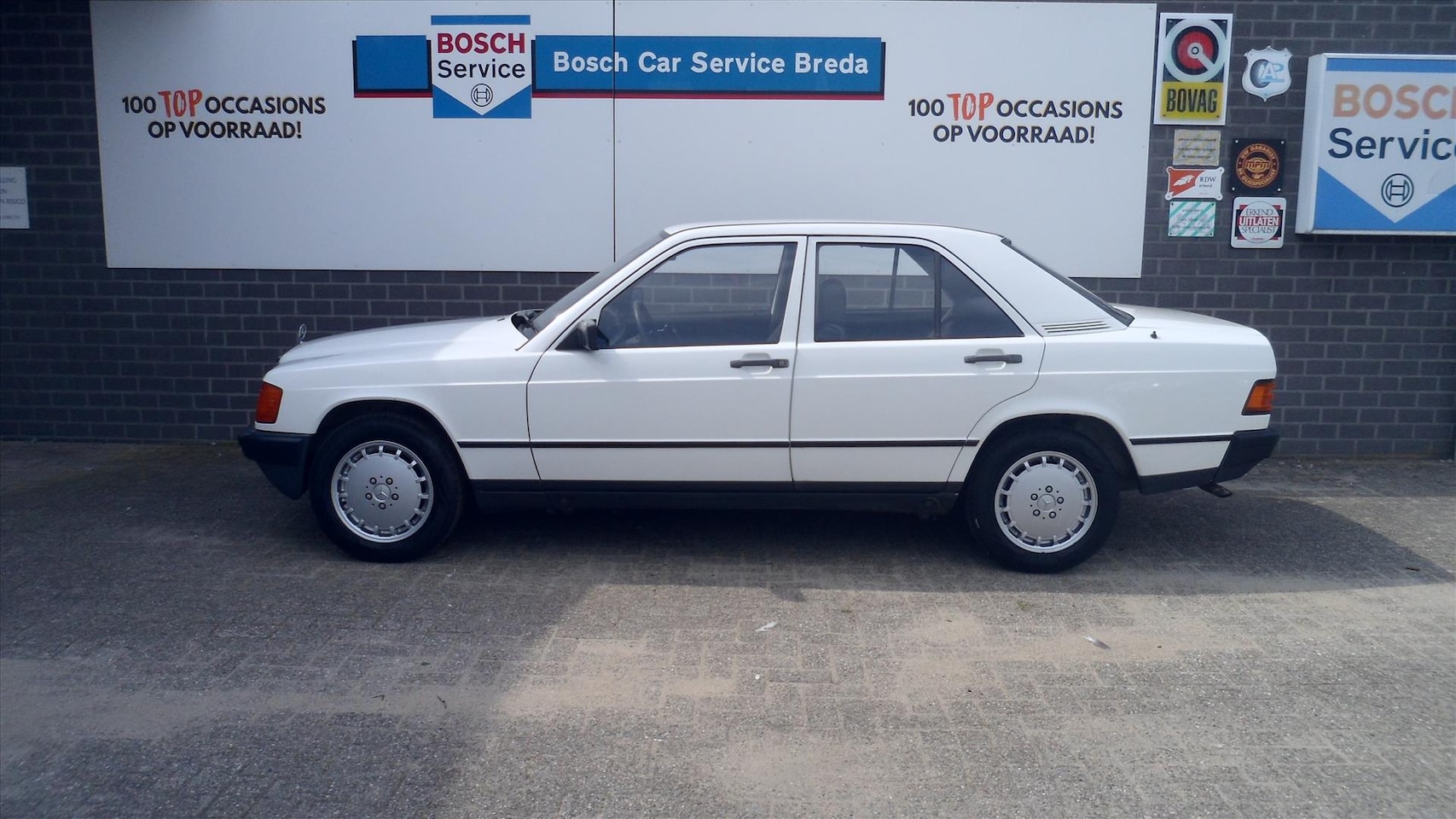 Mercedes-Benz 190-serie - 2.0 E AUT - AutoWereld.nl