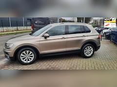 Volkswagen Tiguan - 1.4 TSI ACT Comfortline Business 150 PK