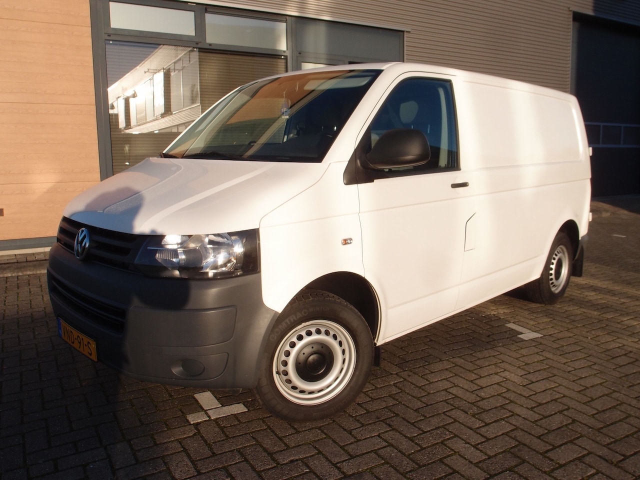 Volkswagen Transporter - 2.0 TDI 115pk airco cruise L1H1 BM - AutoWereld.nl