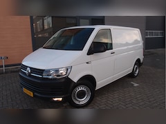 Volkswagen Transporter - 2.0 TDI 150 pk automaat kasteninrichting Highline