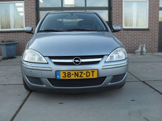 Opel Corsa 1.2-16V 2004 - Occasion te koop op