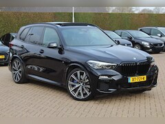 BMW X5 - xDrive30d High Exe M Sport / NL Auto / Trekhaak / Panoramadak / Rondom Camera / Softclose